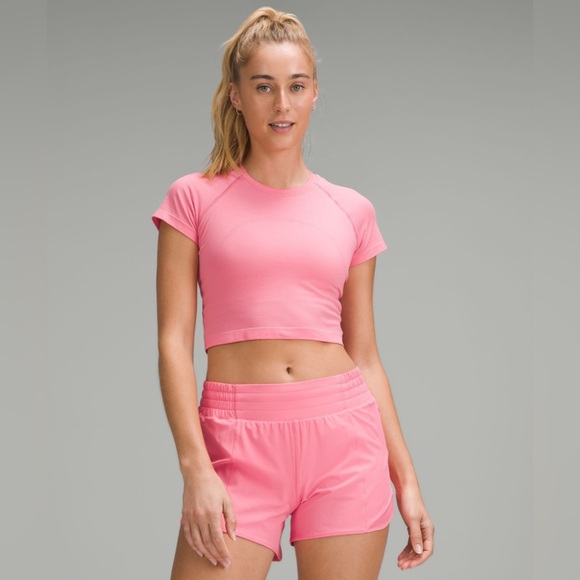 NWT Lululemon Swiftly Tech Cropped Short Sleeve Tank Size 6–Sakura Pink - Picture 2 of 6
